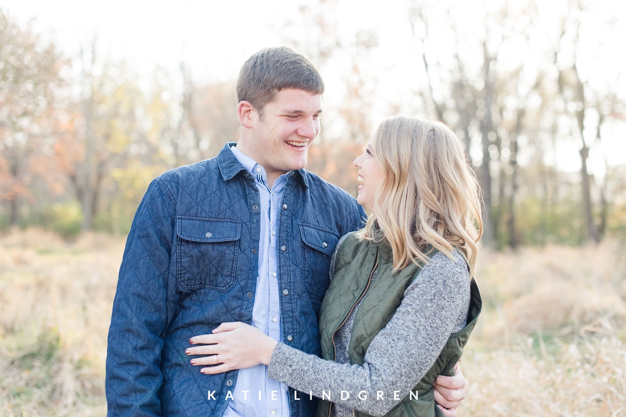 Des Moines Fall Engagement Session