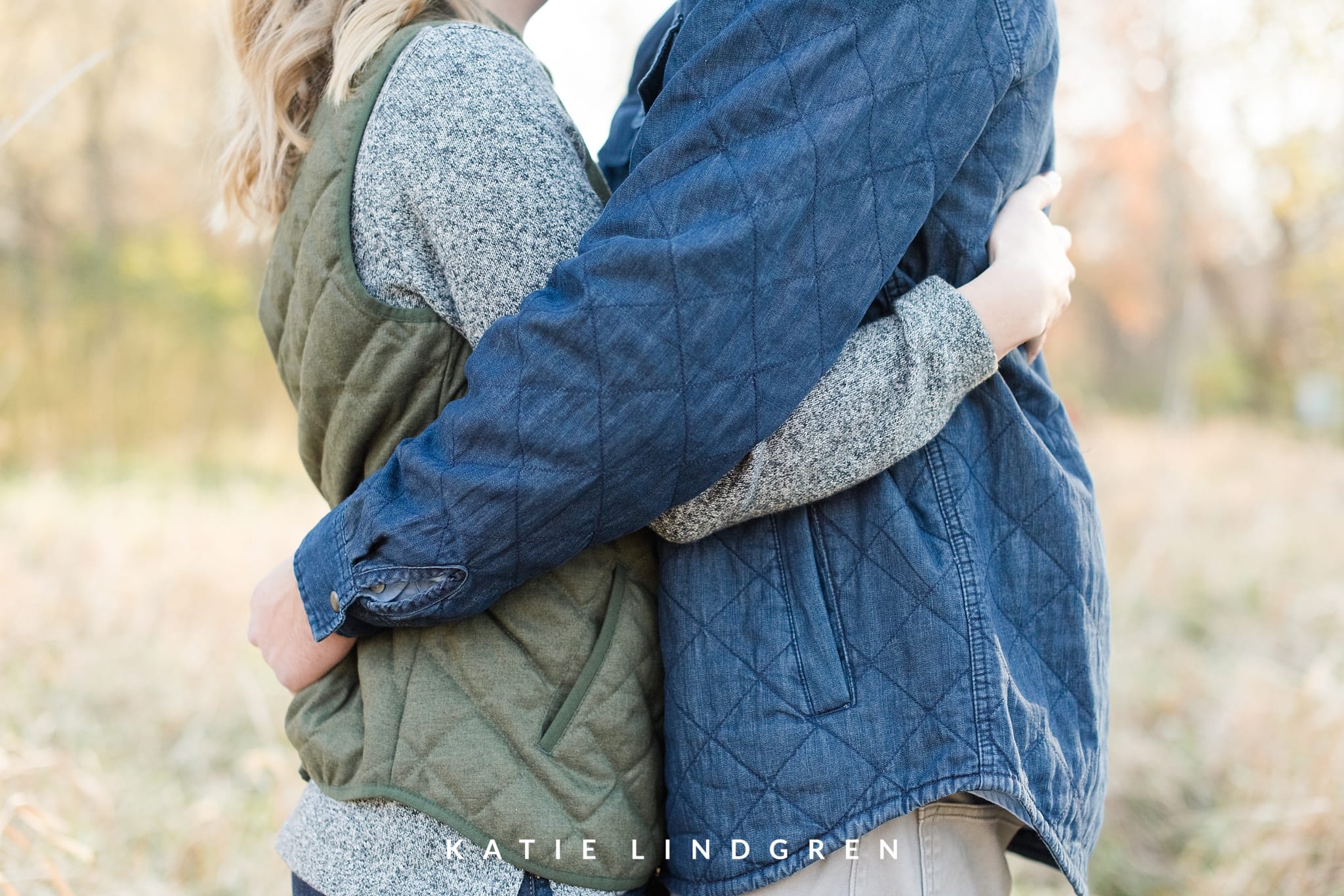 Des Moines Fall Engagement Session