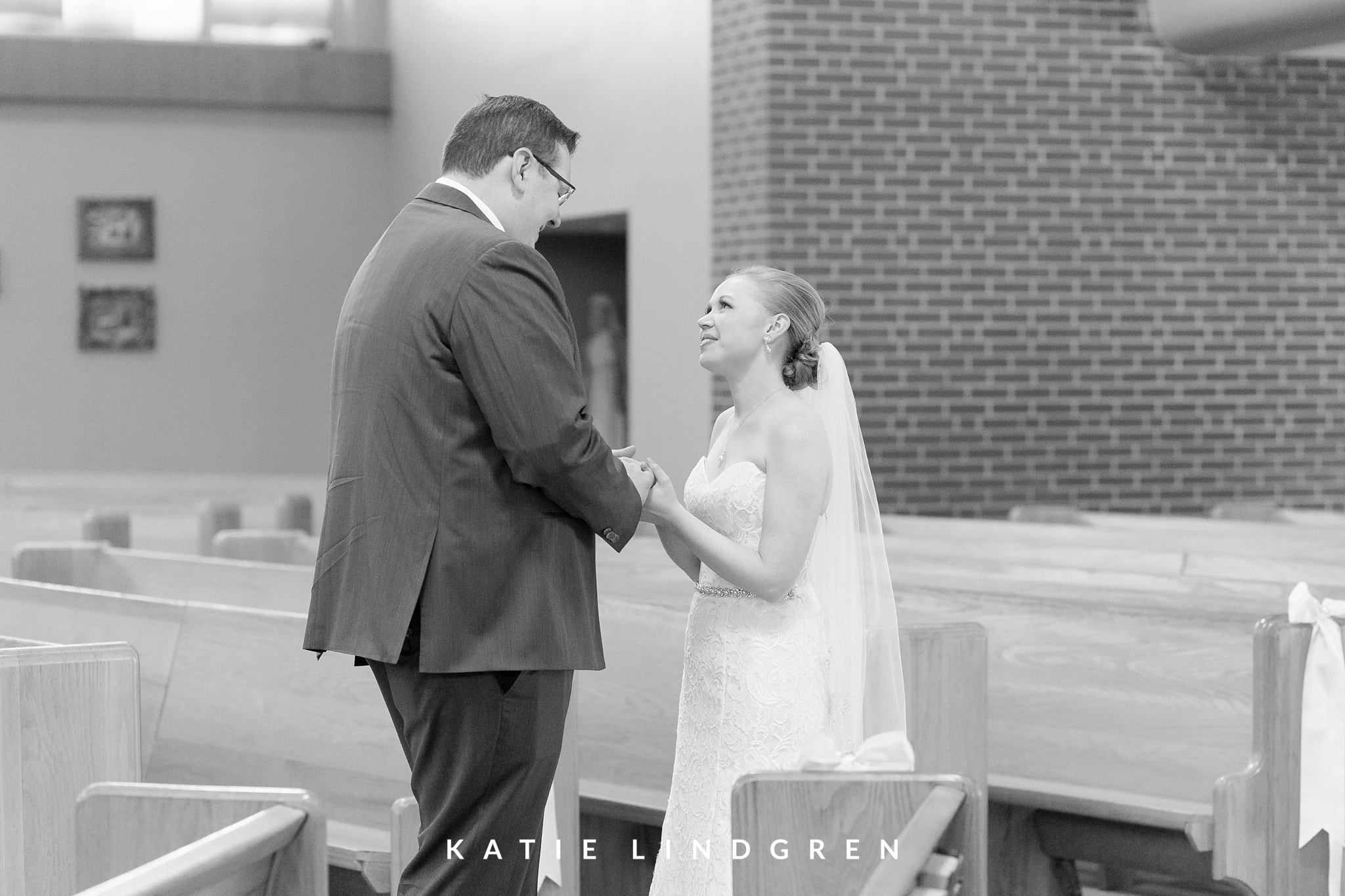 Des Moines Wedding Photographer