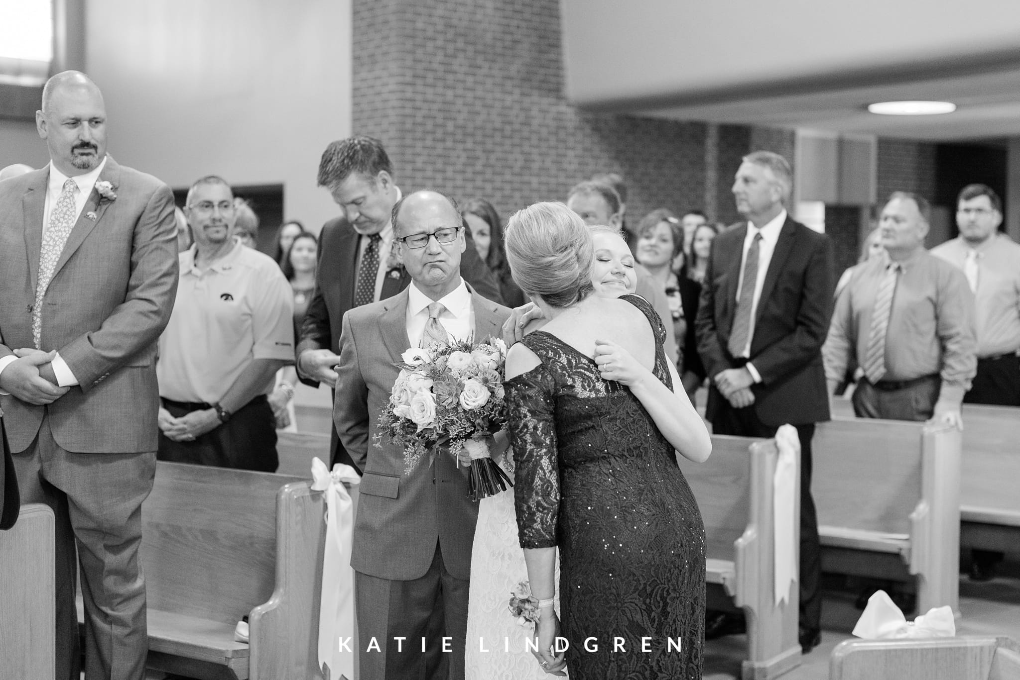 Des Moines Wedding Photographer