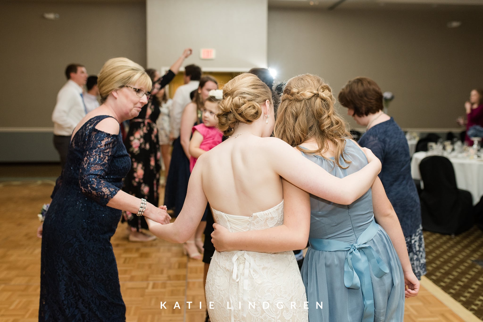 Des Moines Wedding Photographer