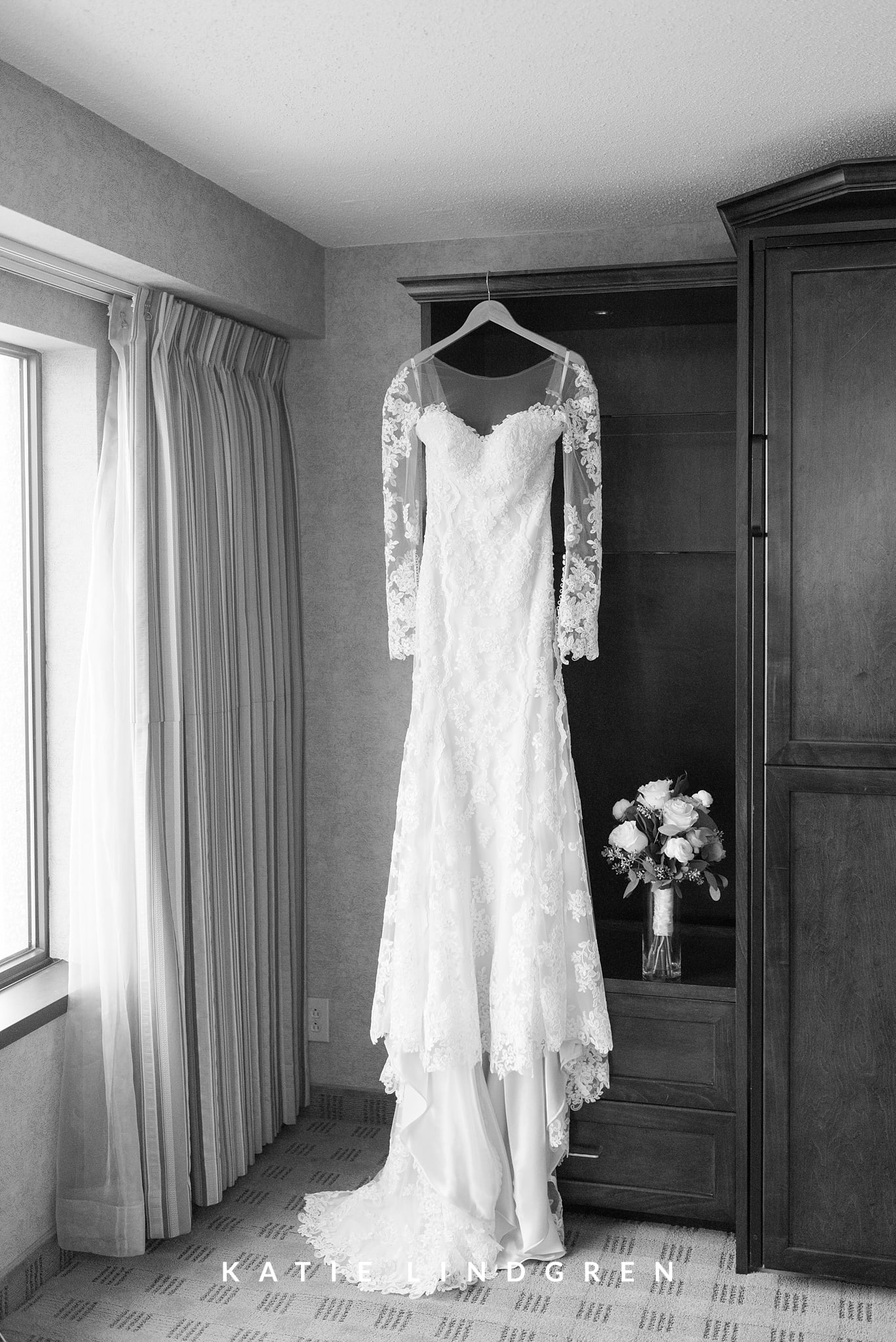 Downtown Des Moines Wedding