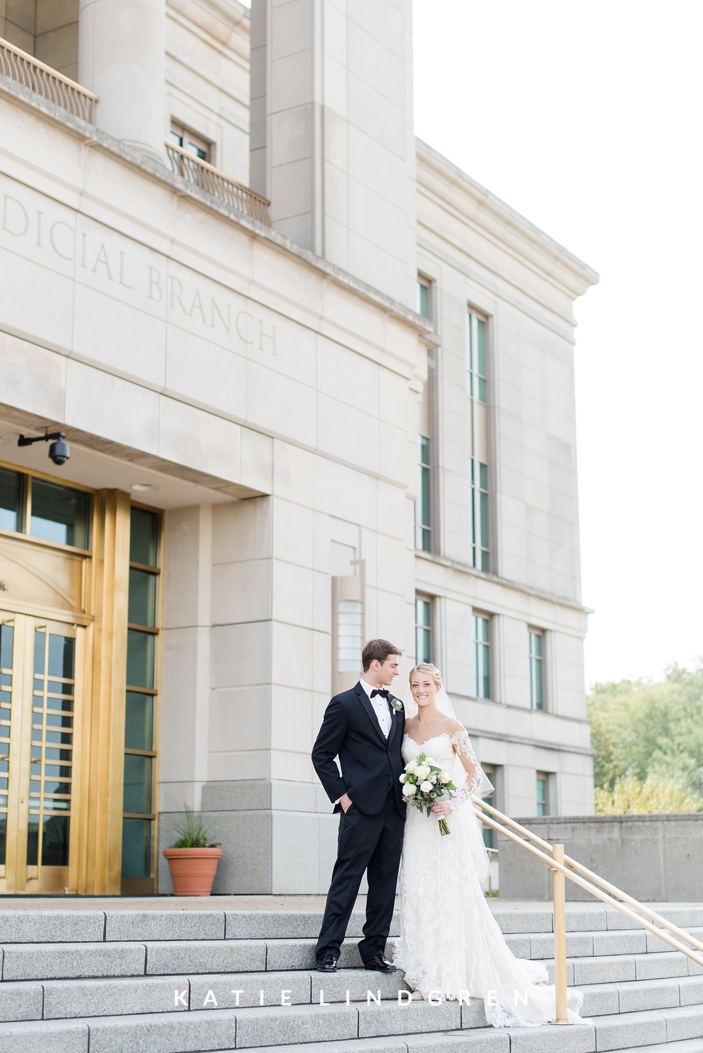 Downtown Des Moines Wedding