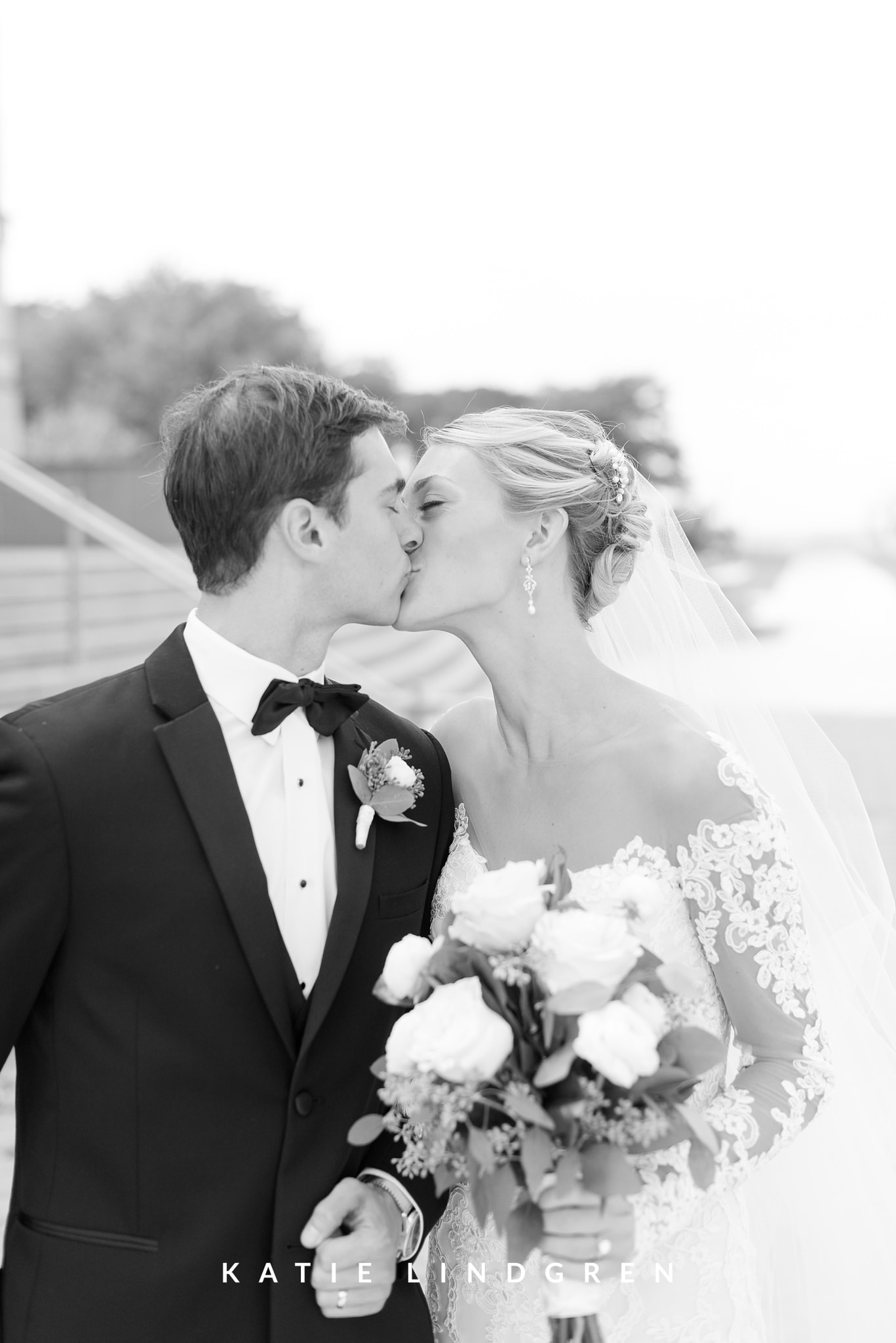 Downtown Des Moines Wedding