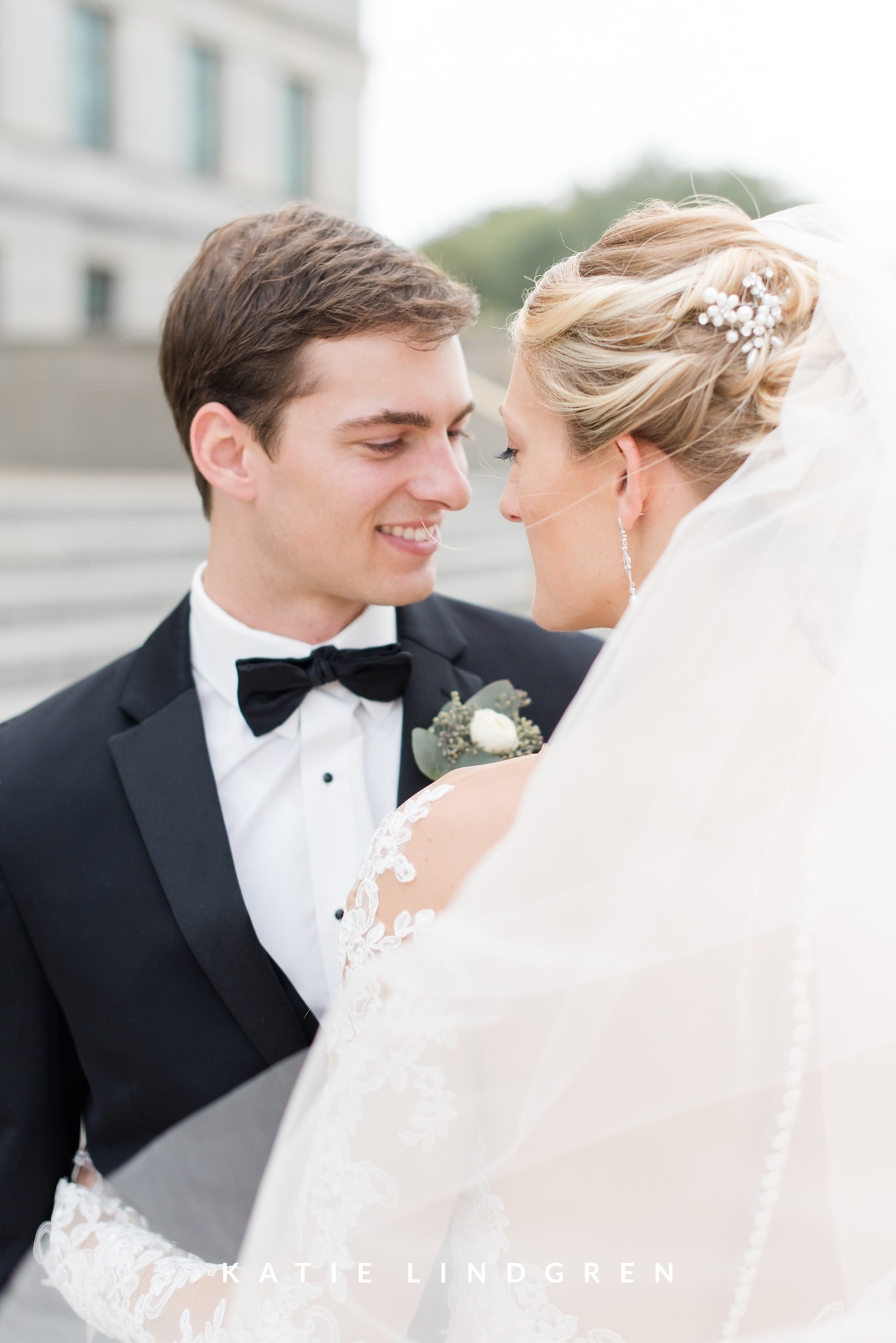 Downtown Des Moines Wedding