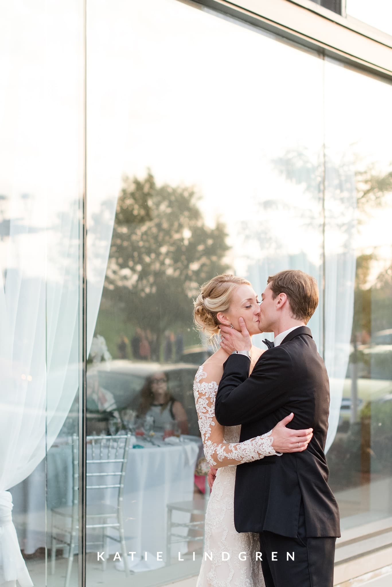 Downtown Des Moines Wedding