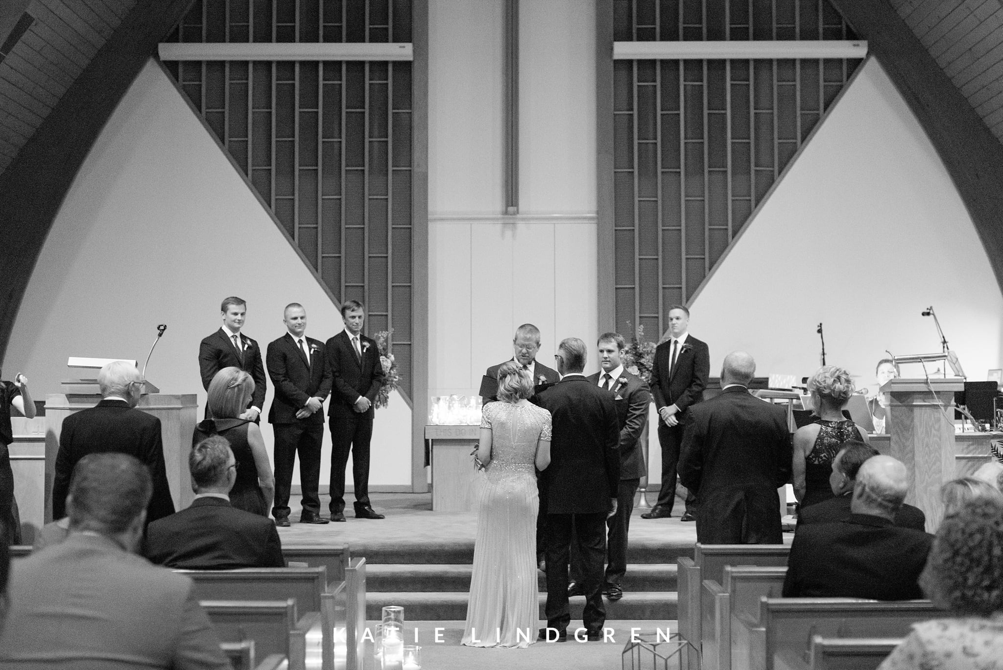 Des Moines Wedding Photographer