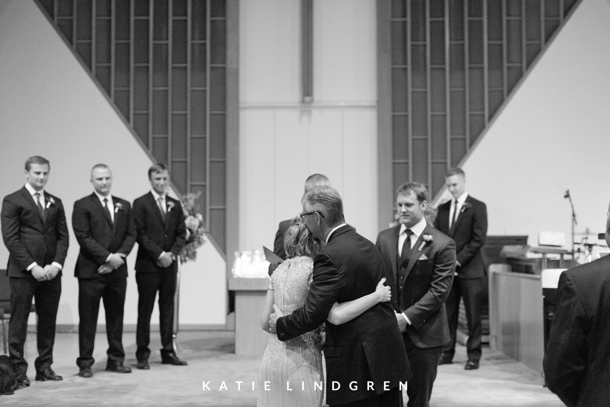 Des Moines Wedding Photographer