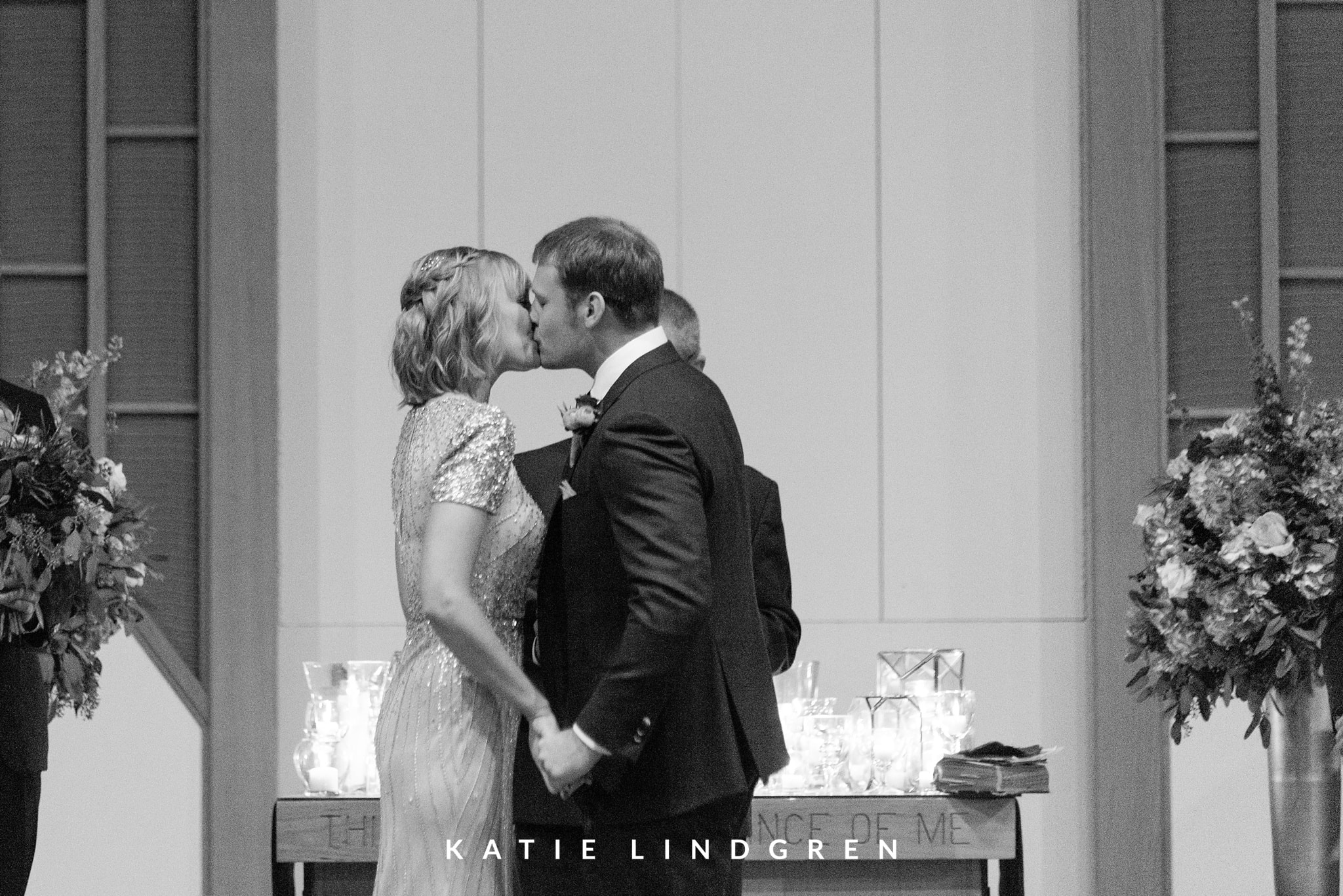 Des Moines Wedding Photographer