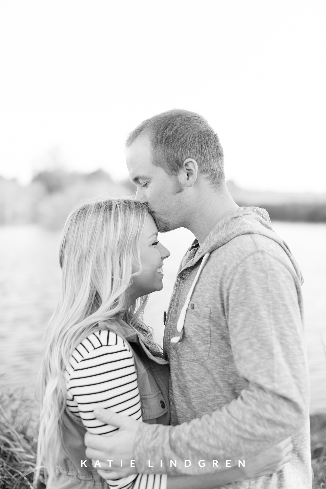 Des Moines Engagment Photographer
