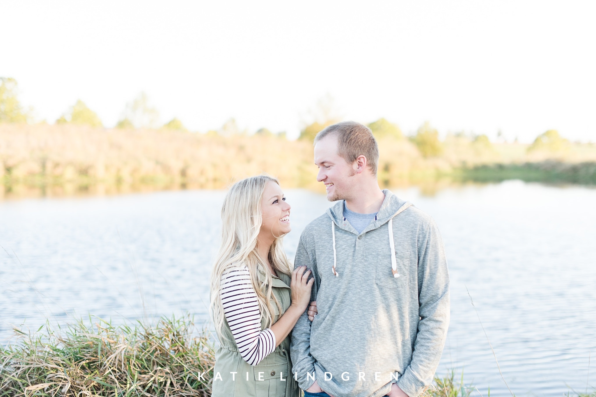 Des Moines Engagment Photographer