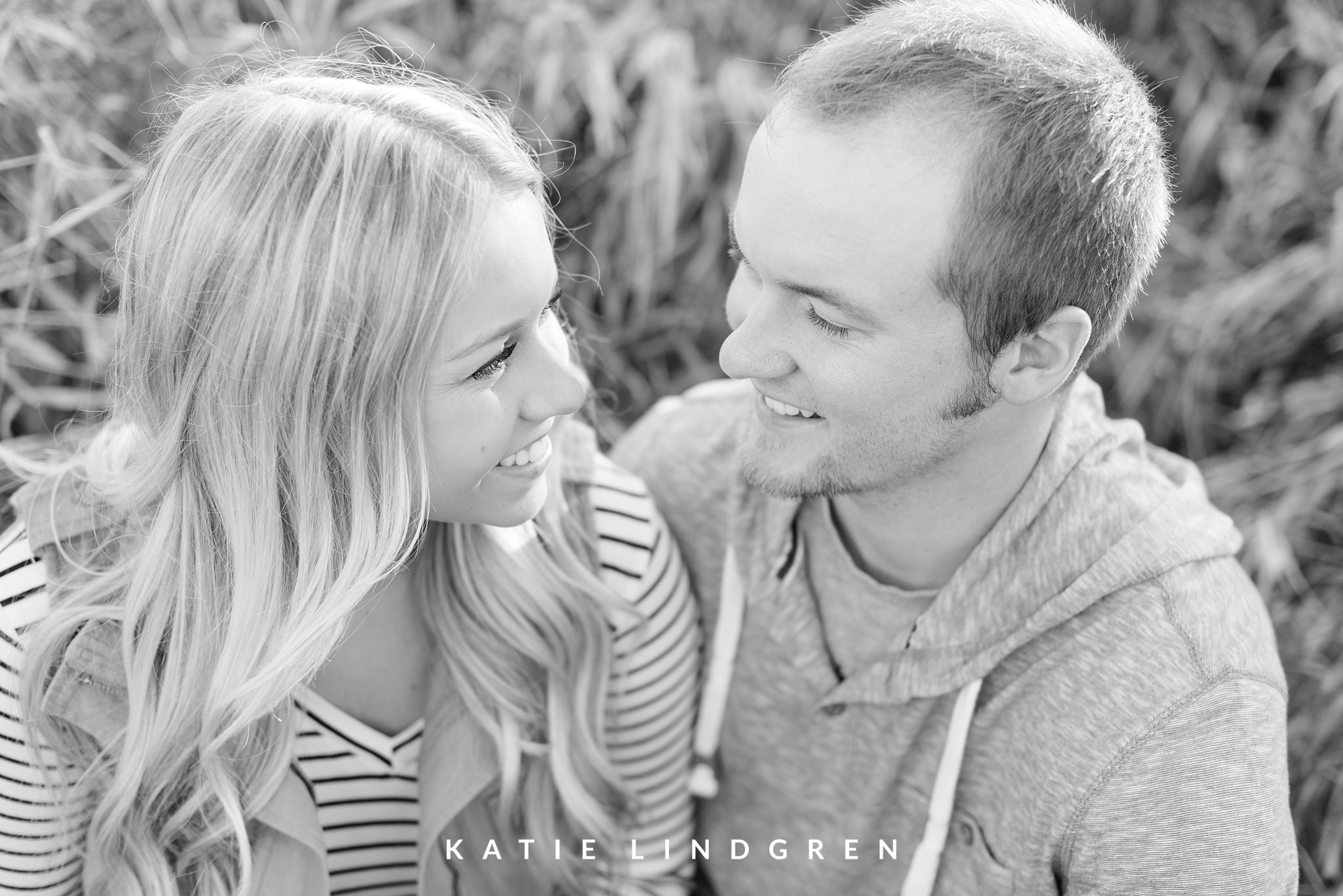 Des Moines Engagment Photographer