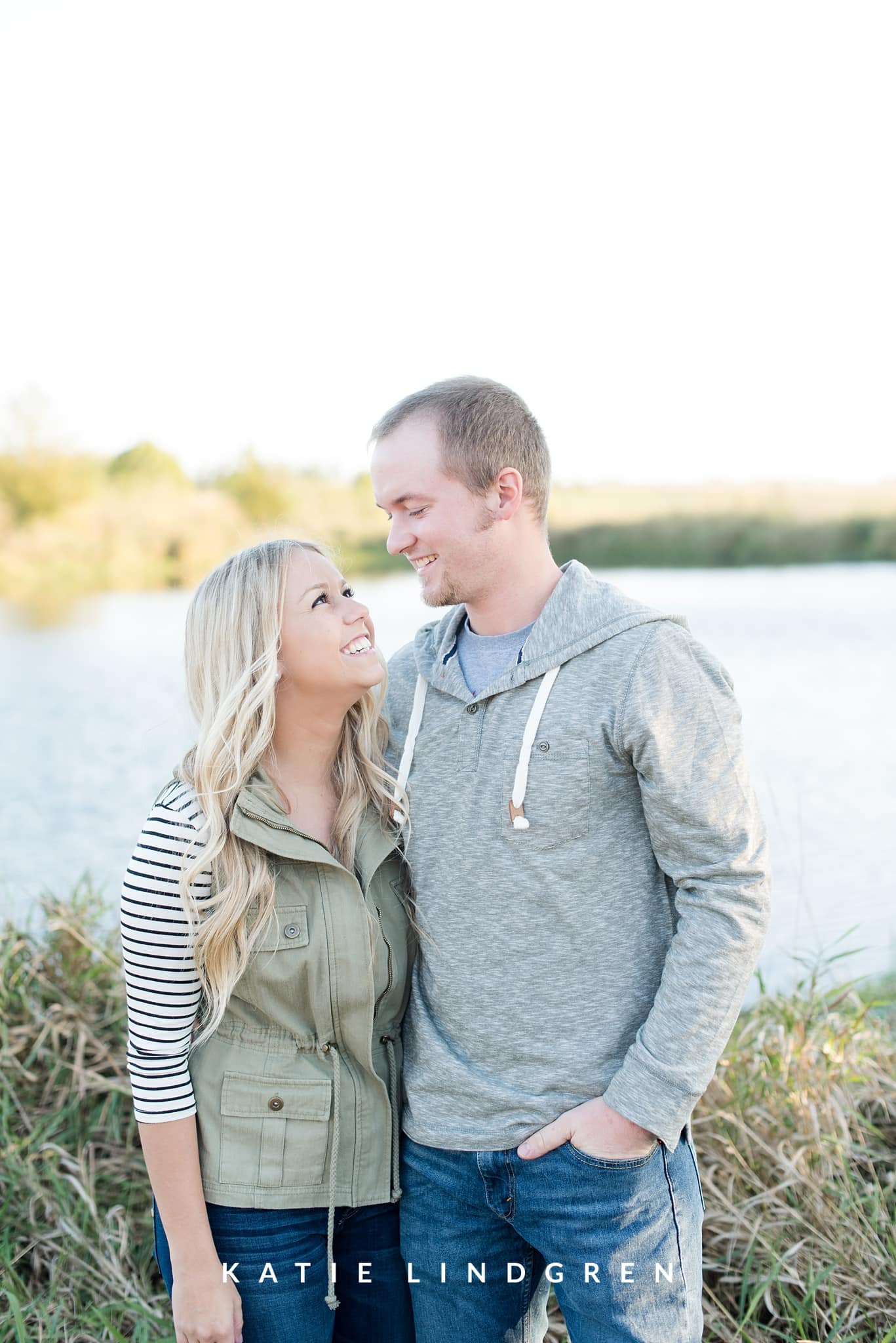 Des Moines Engagment Photographer