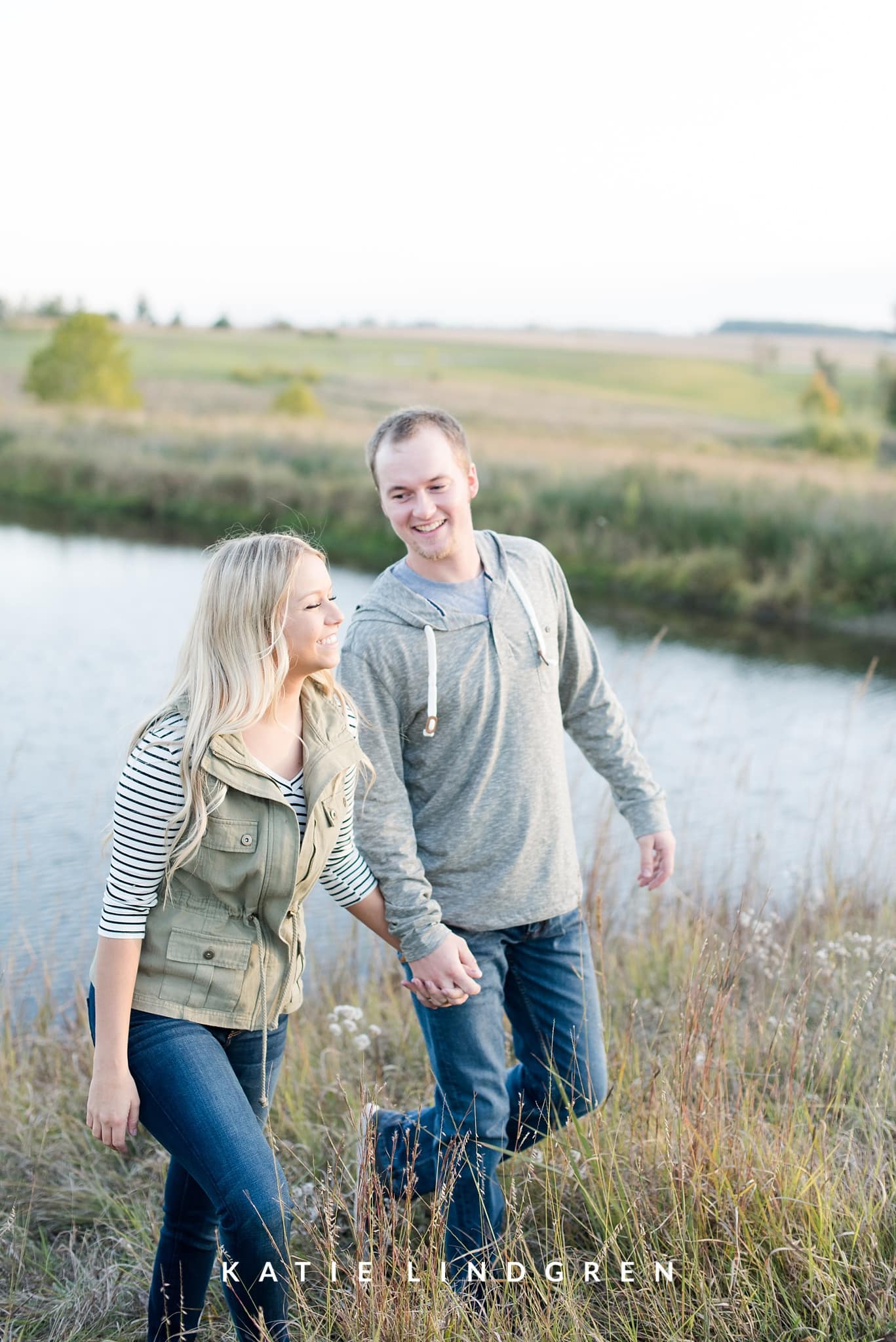 Des Moines Engagment Photographer