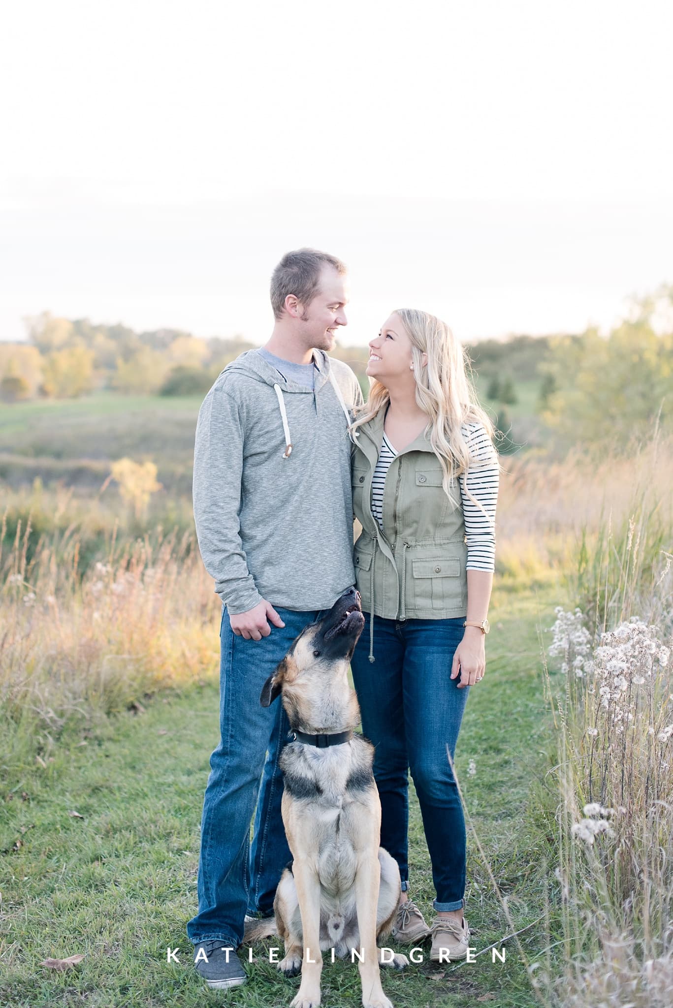 Des Moines Engagment Photographer