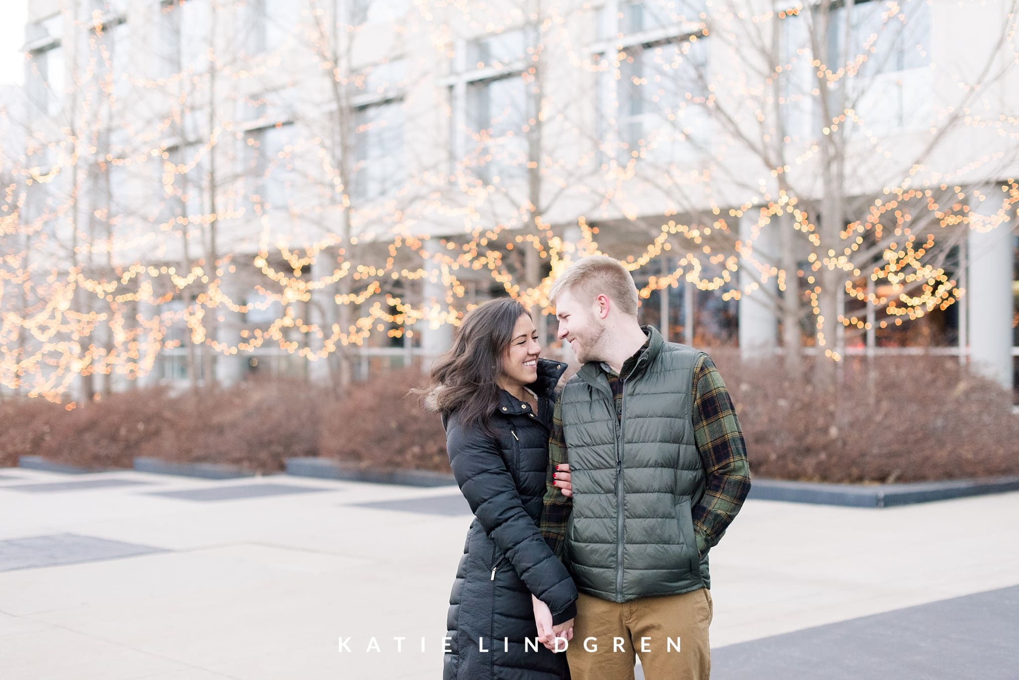 Downtown Des Moines Engagement Session
