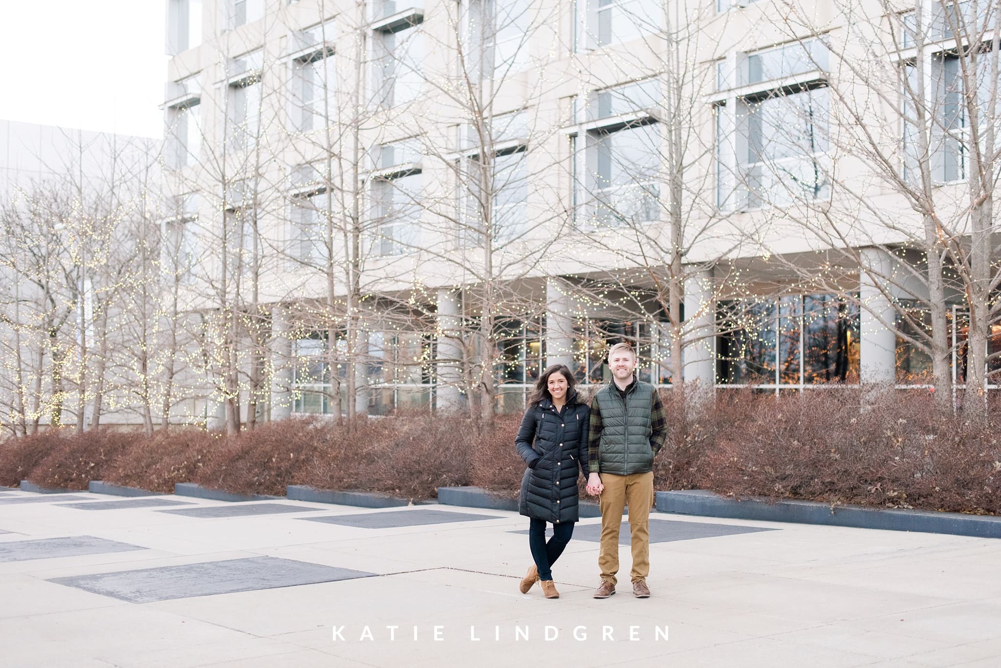 Downtown Des Moines Engagement Session