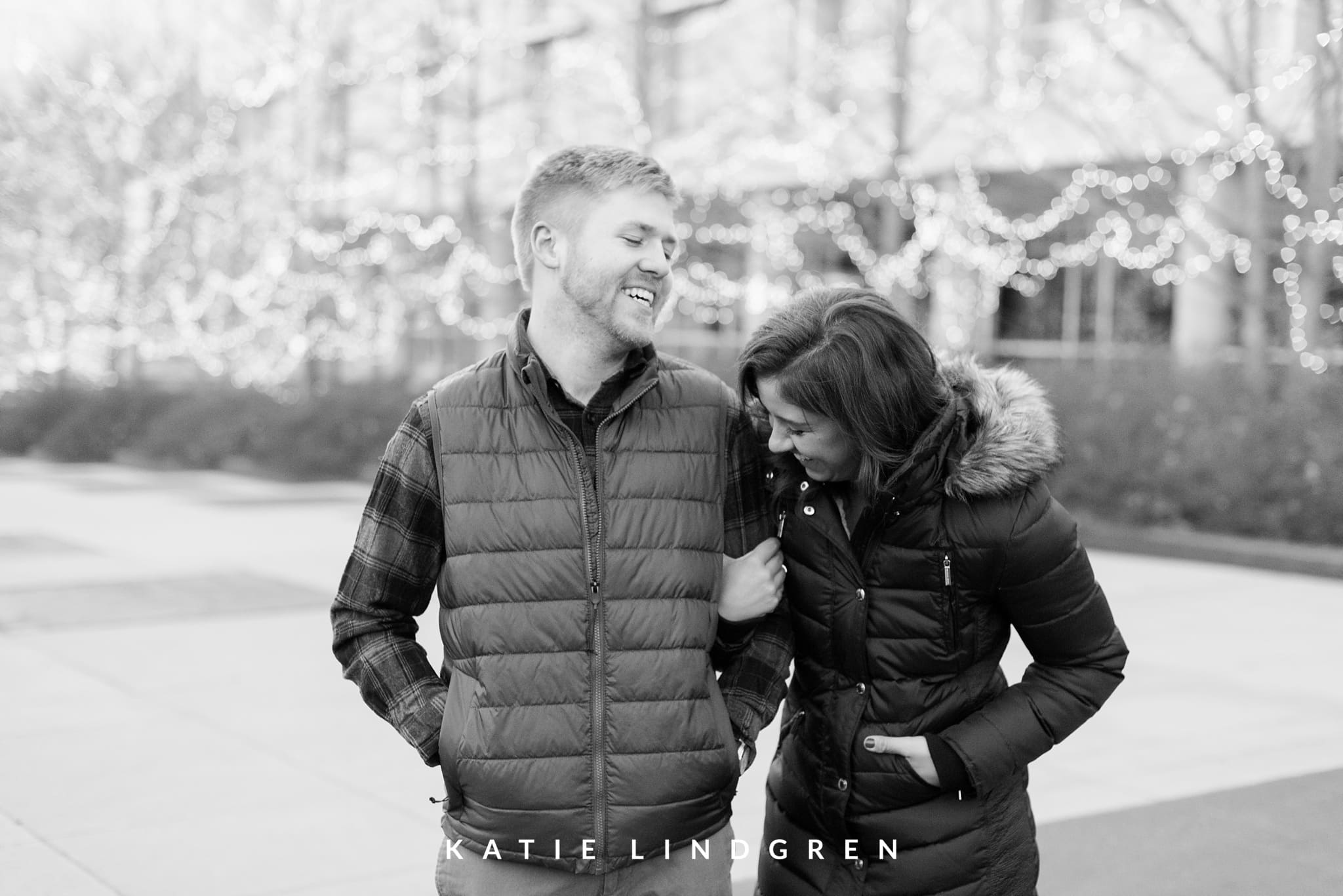 Downtown Des Moines Engagement Session