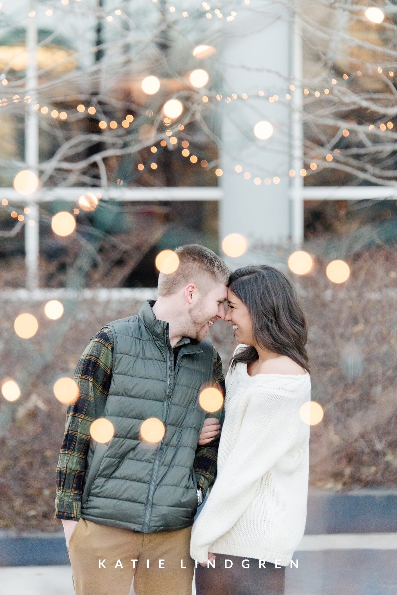 Downtown Des Moines Engagement Session
