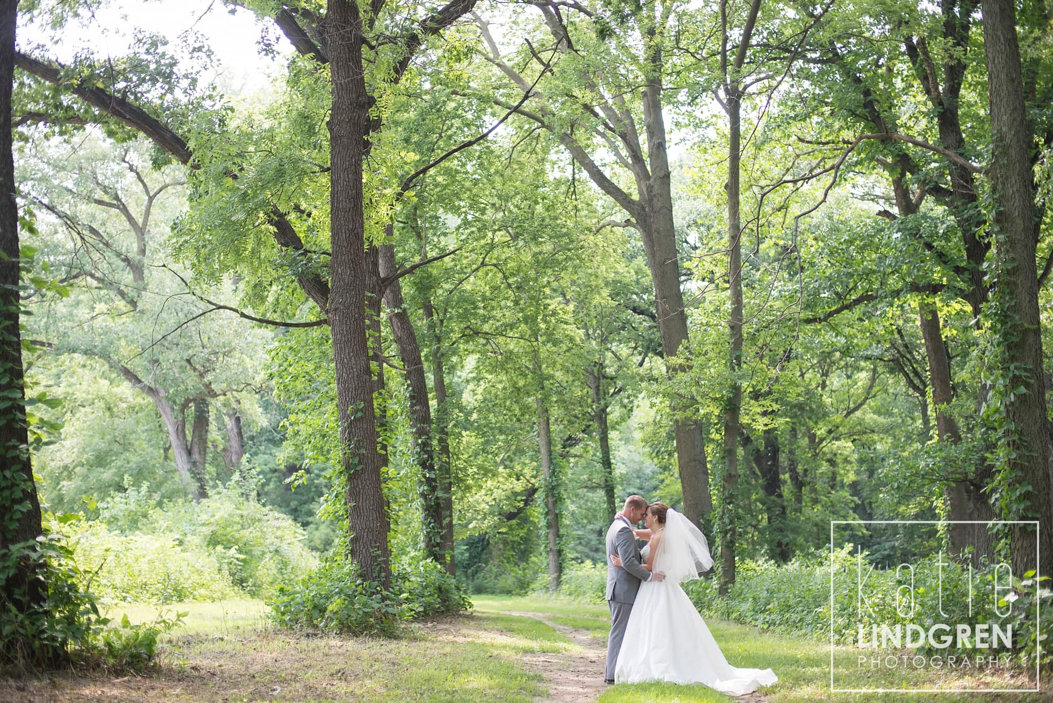 Bridget & Jesse | Des Moines, IA Wedding Photographer