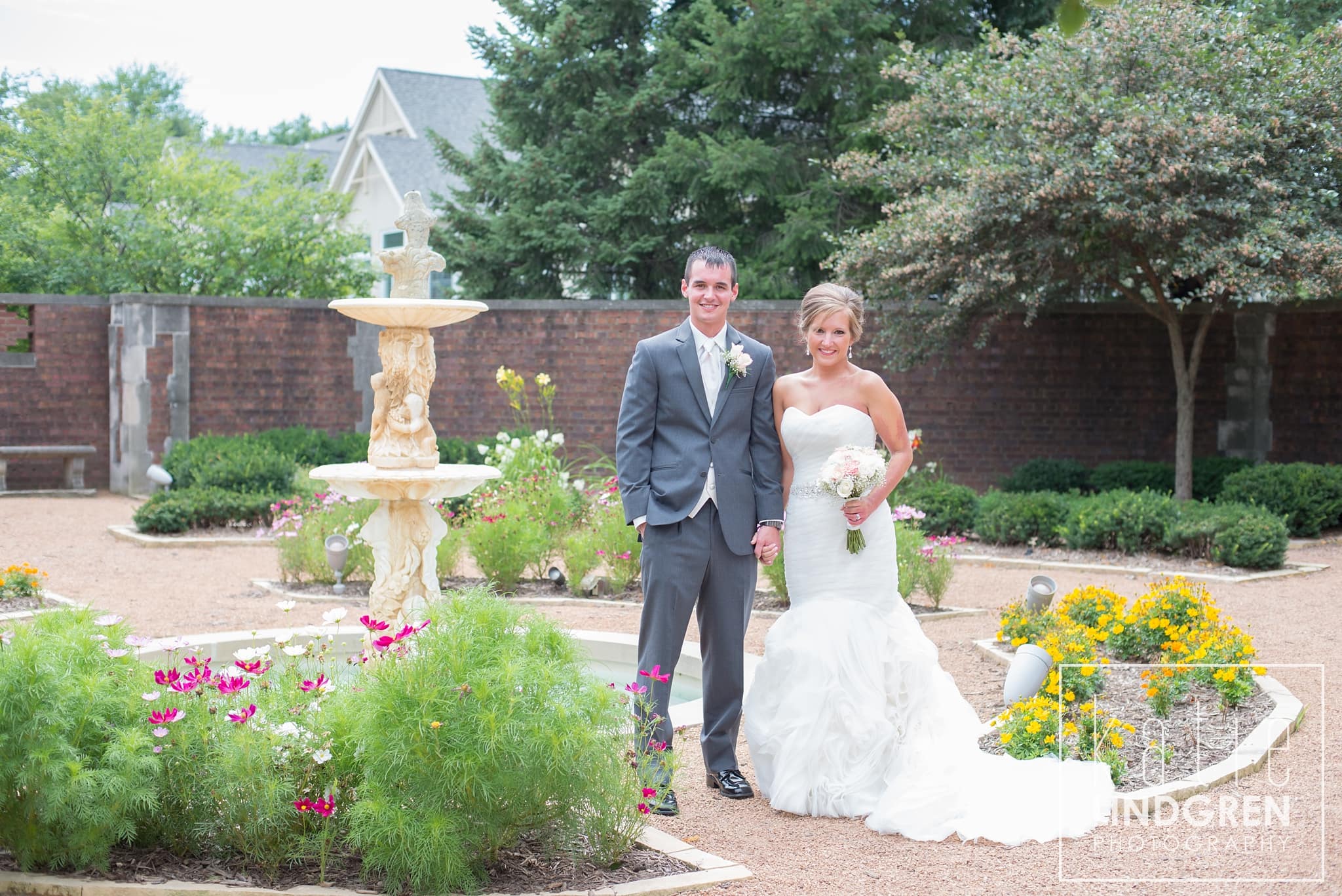 Danielle & Stephen | Des Moines Rollins Mansion Wedding