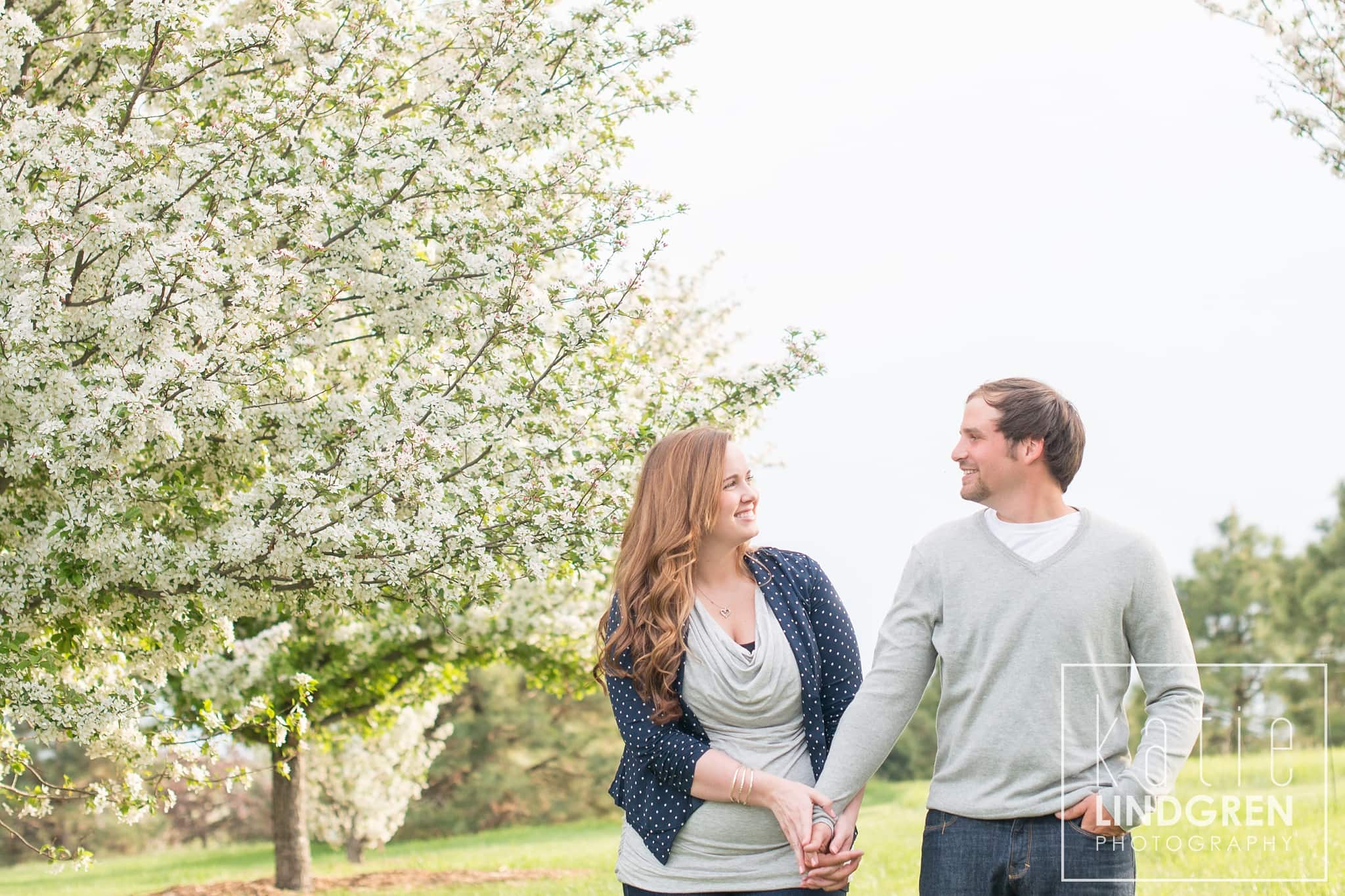 Rachel & Cody | Iowa Engagement Photographer