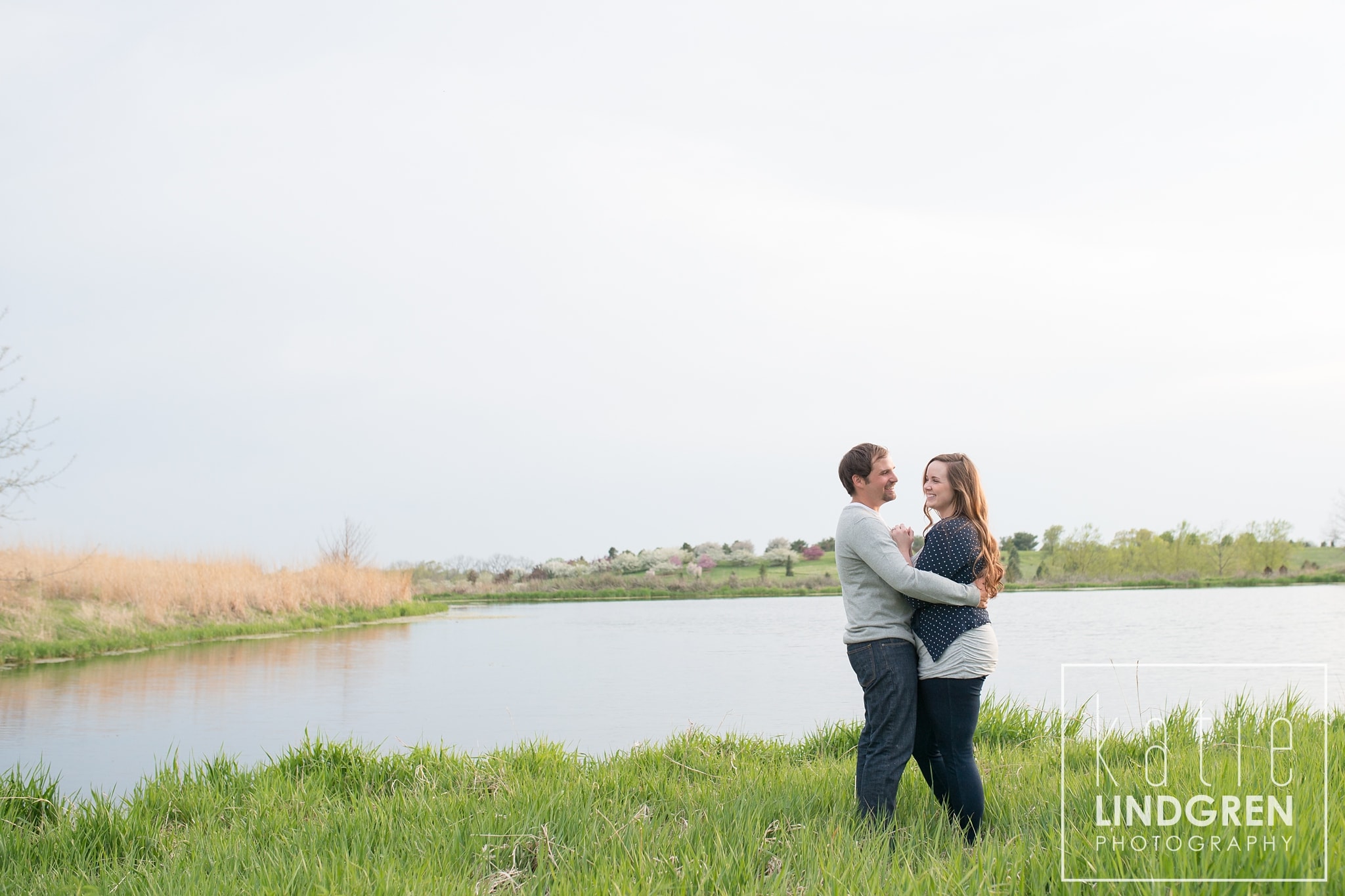 Iowa Engagement and Wedding Photography