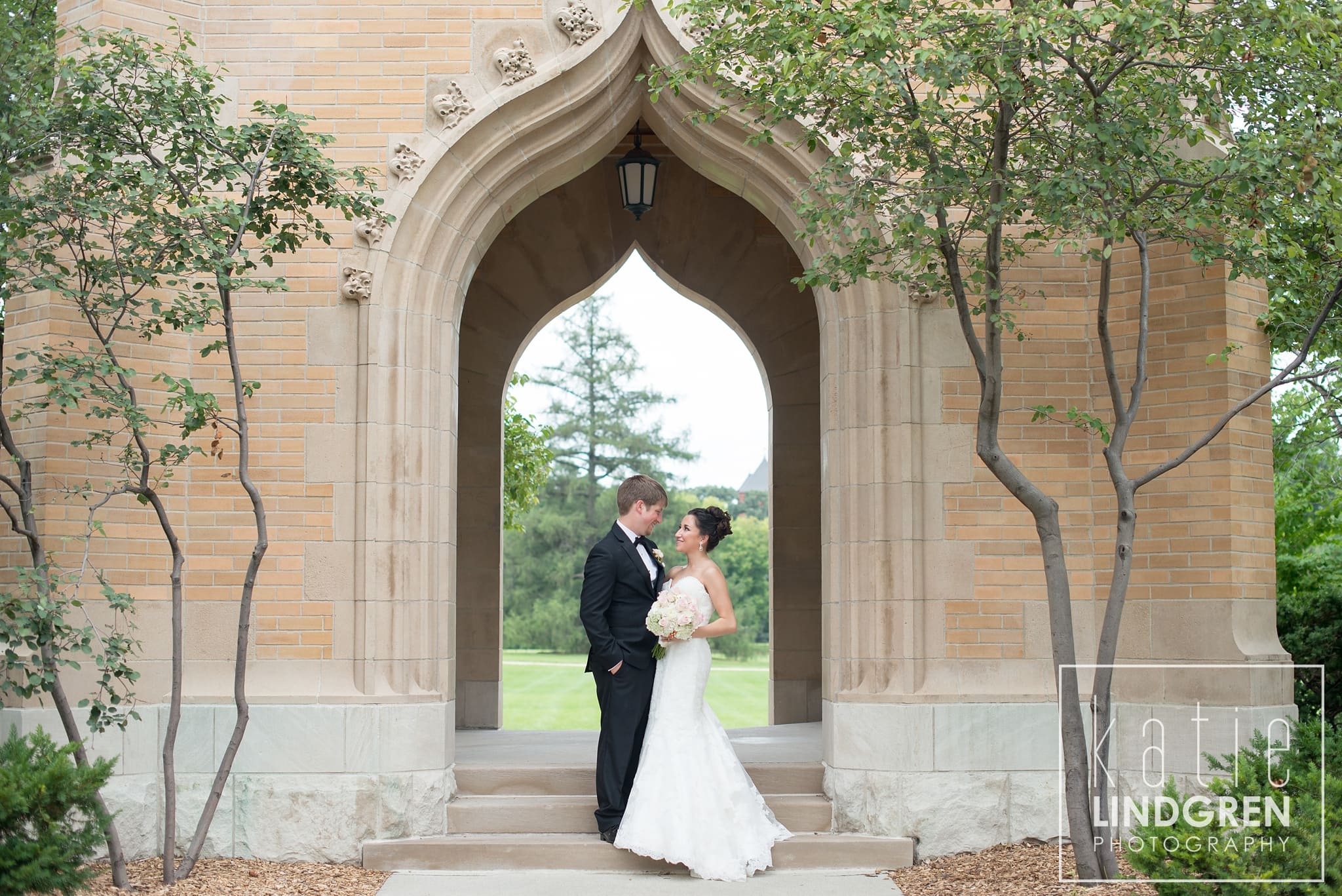 Andrea & Eric | Iowa State Alumni Center Wedding Photographer