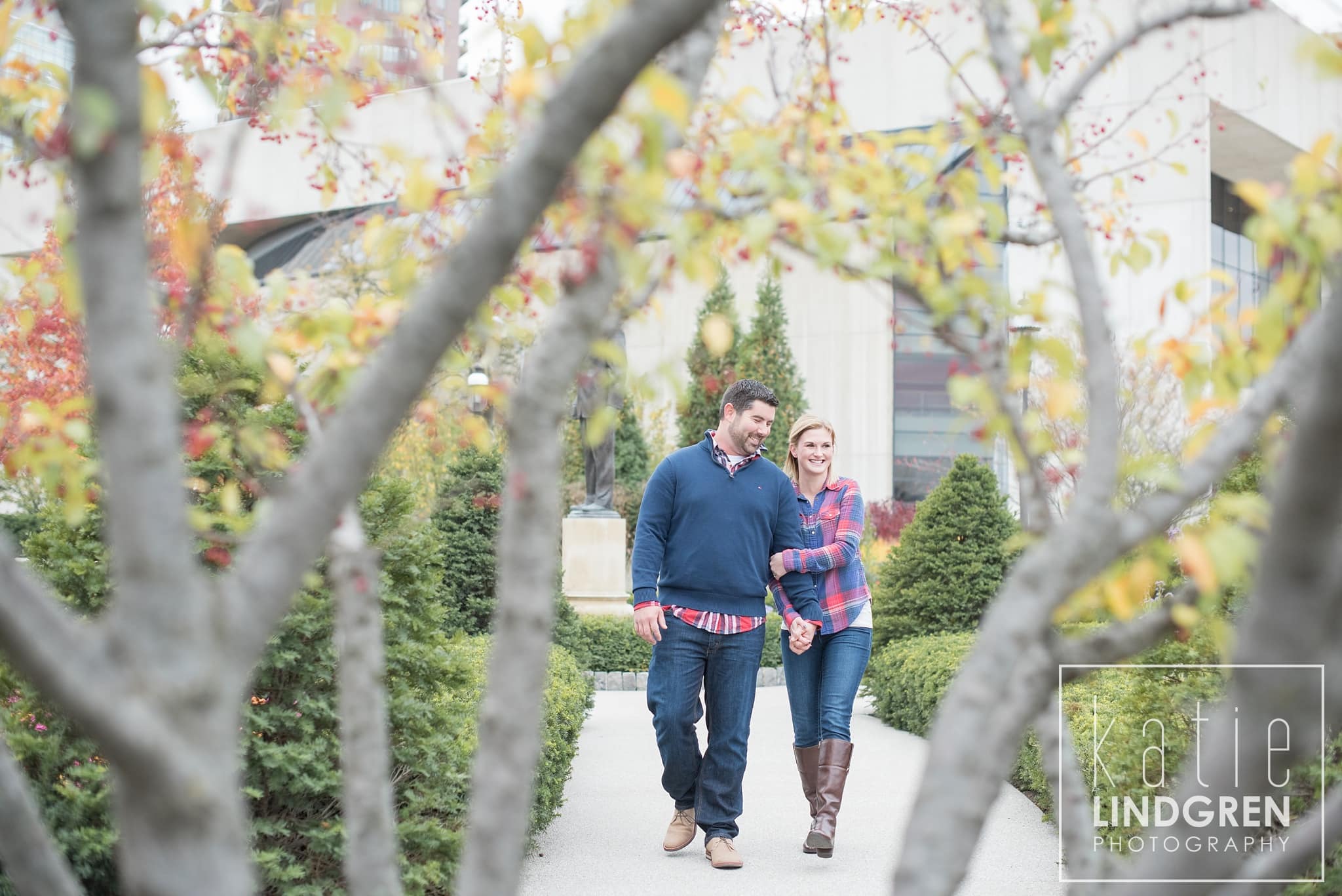 Rachel & Jon | Des Moines Engagement Photographer