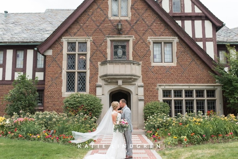 Andrea & Ryan | Des Moines Rollins Mansion Wedding