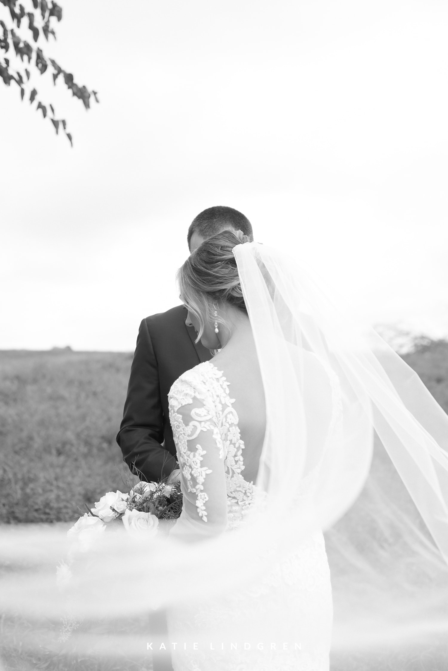Des Moines Iowa Wedding Photographers