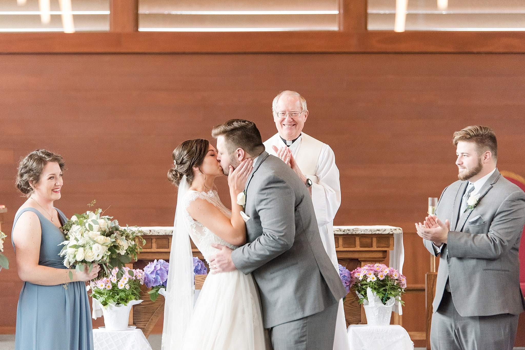 Des Moines Wedding Photographer