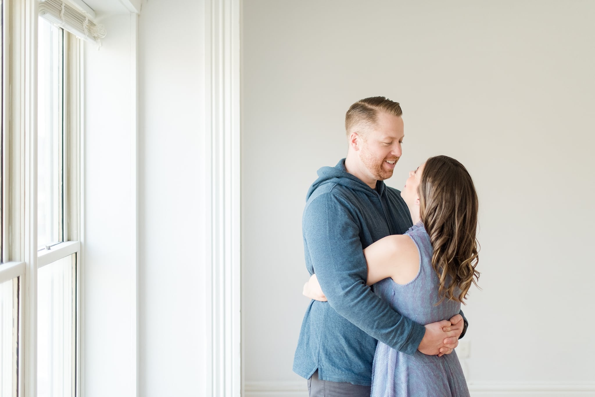 Des Moines Engagement Photographer