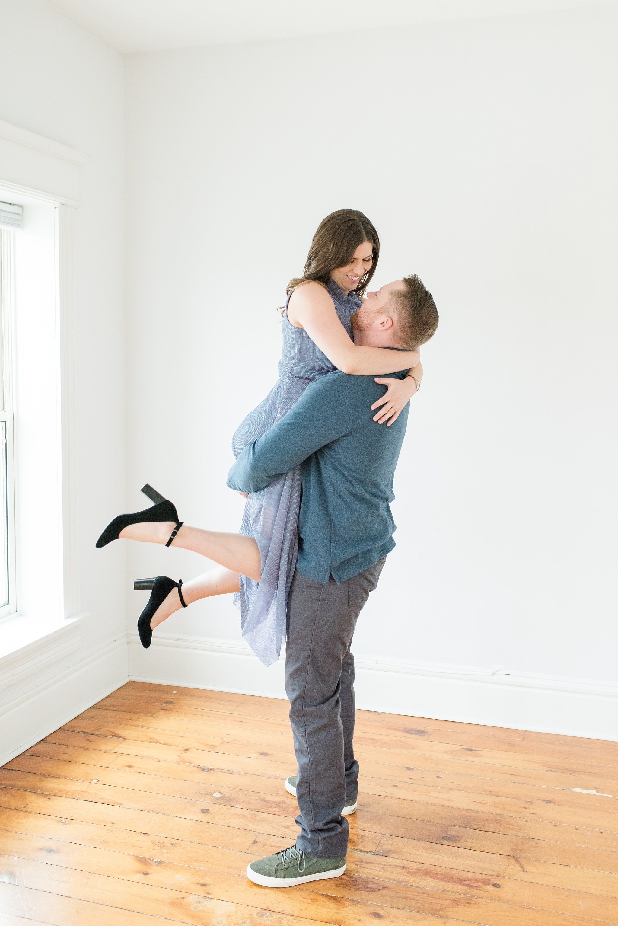 Des Moines Engagement Photographer