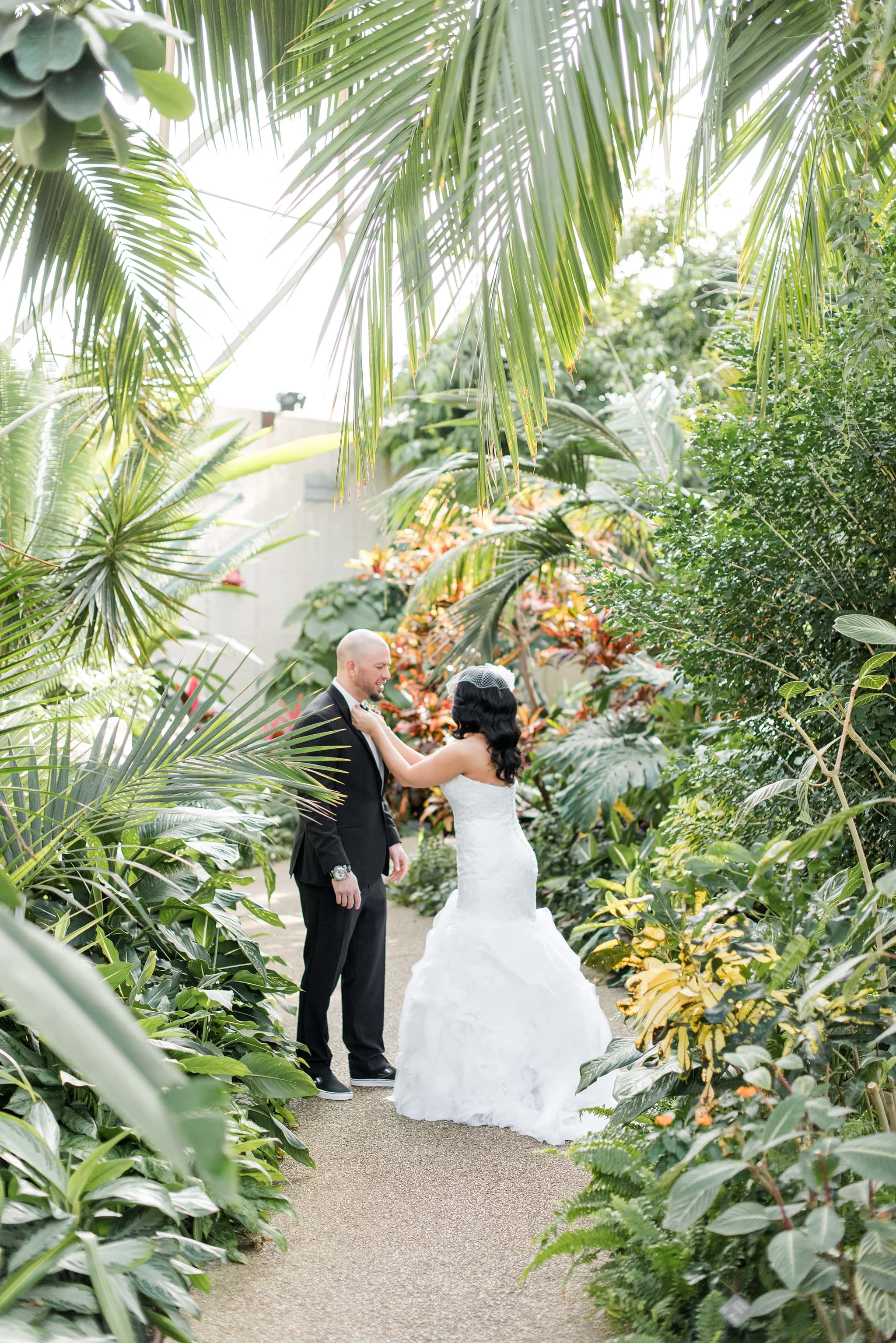 Wedding at the Des Moines Botanical Center