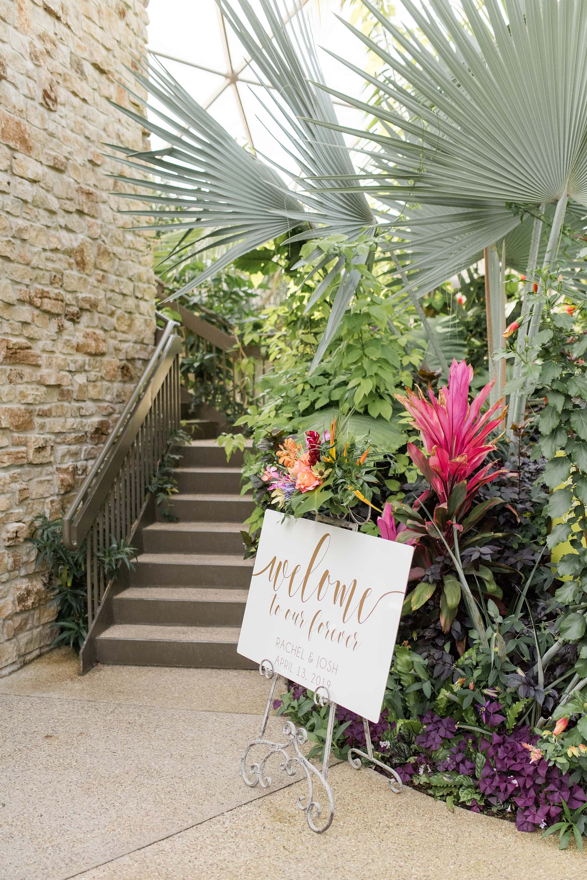 Wedding at the Des Moines Botanical Center