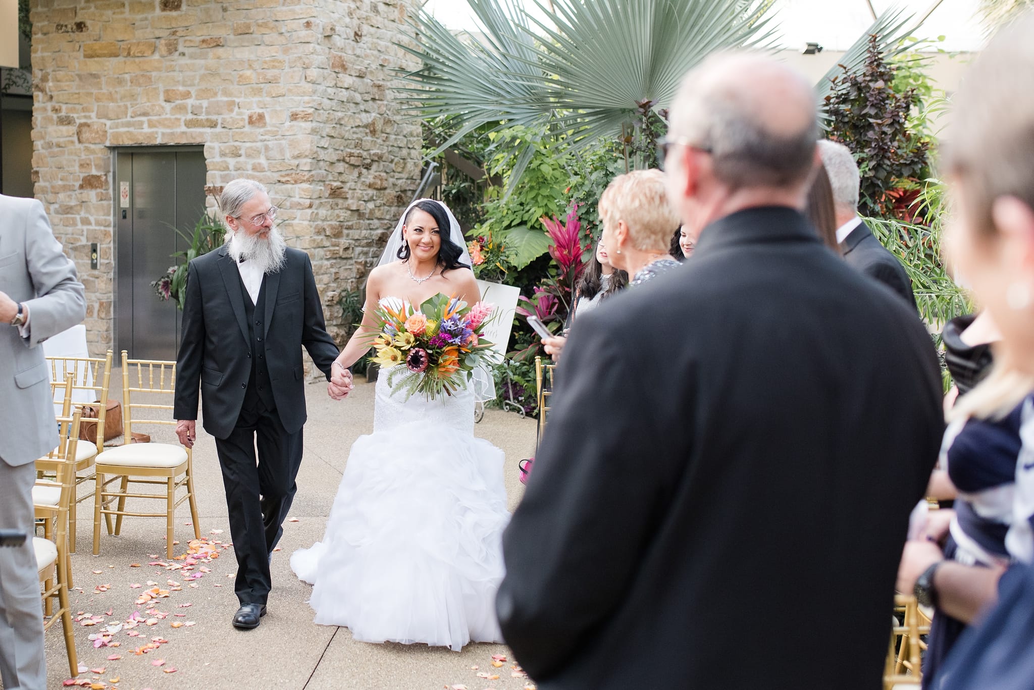 Wedding at the Des Moines Botanical Center