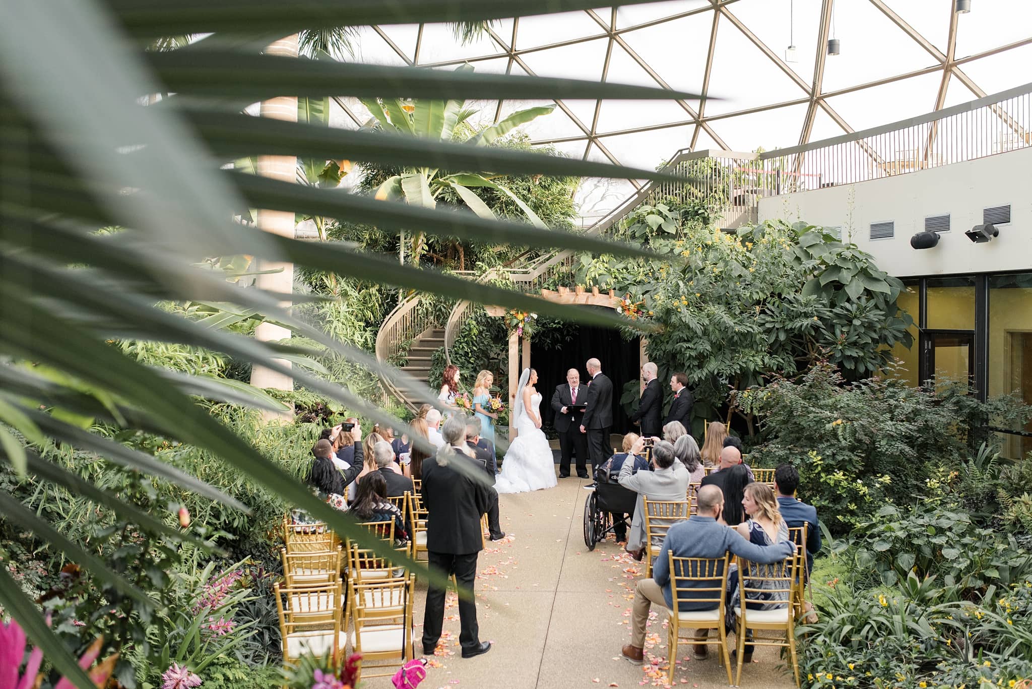 Wedding at the Des Moines Botanical Center