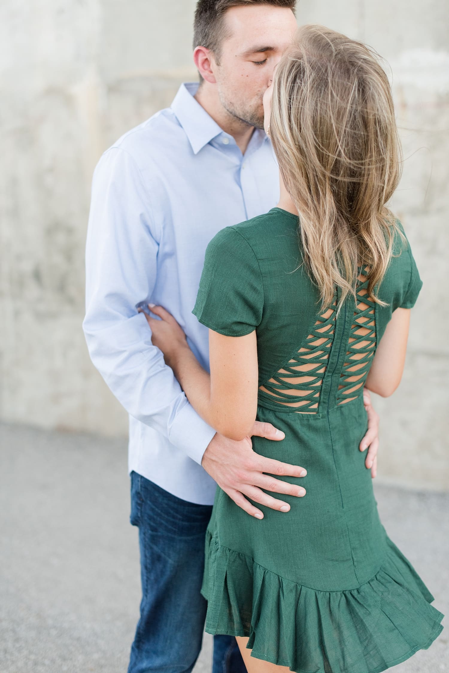 Gray's Lake Engagement Session