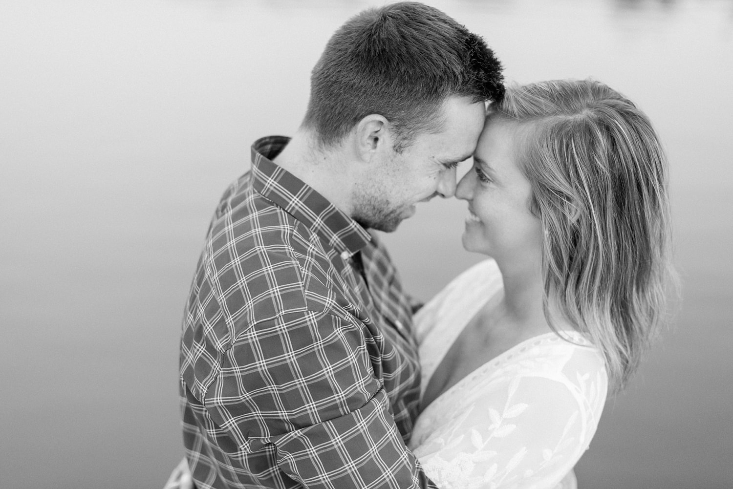 Gray's Lake Engagement Session