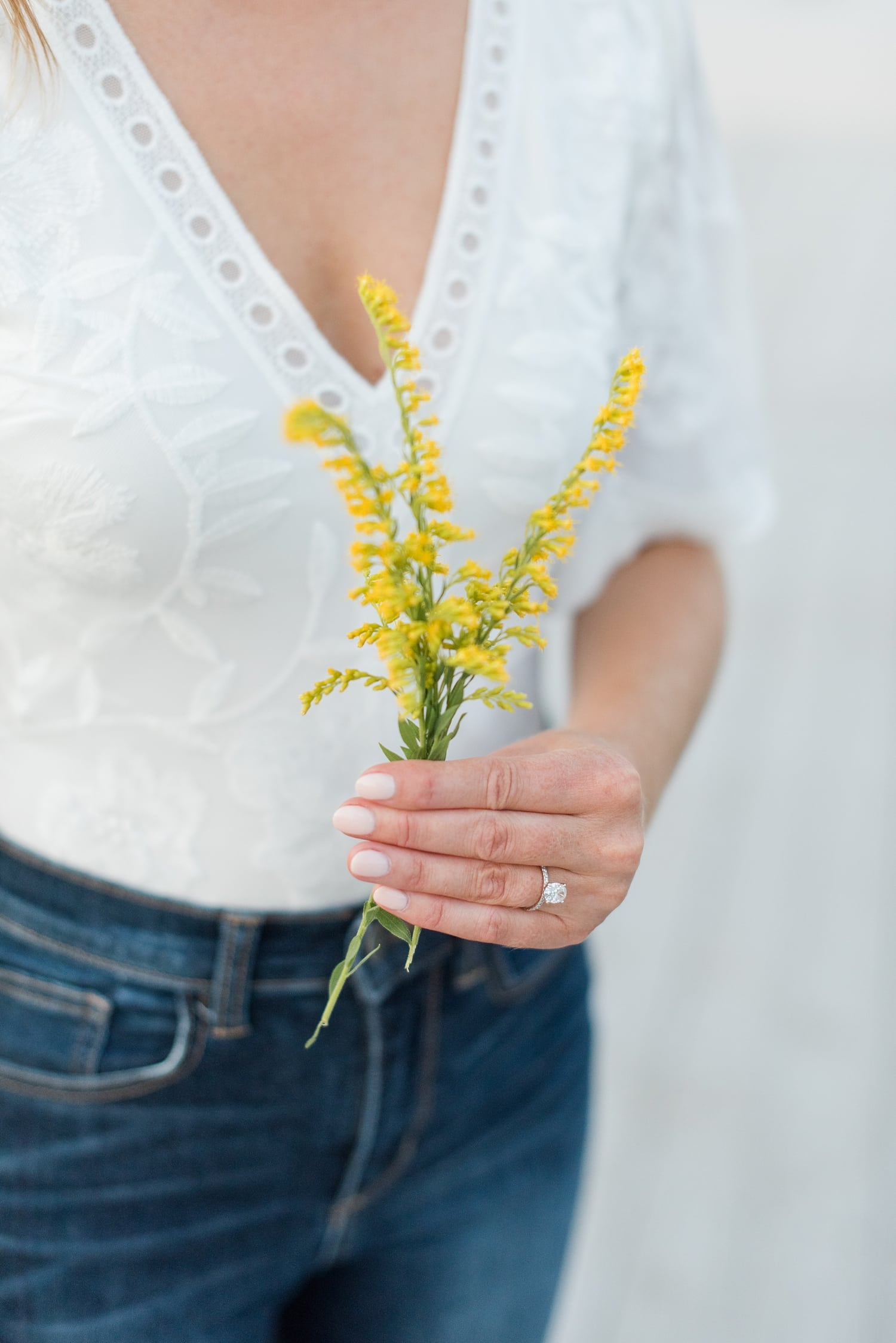 Gray's Lake Engagement Session