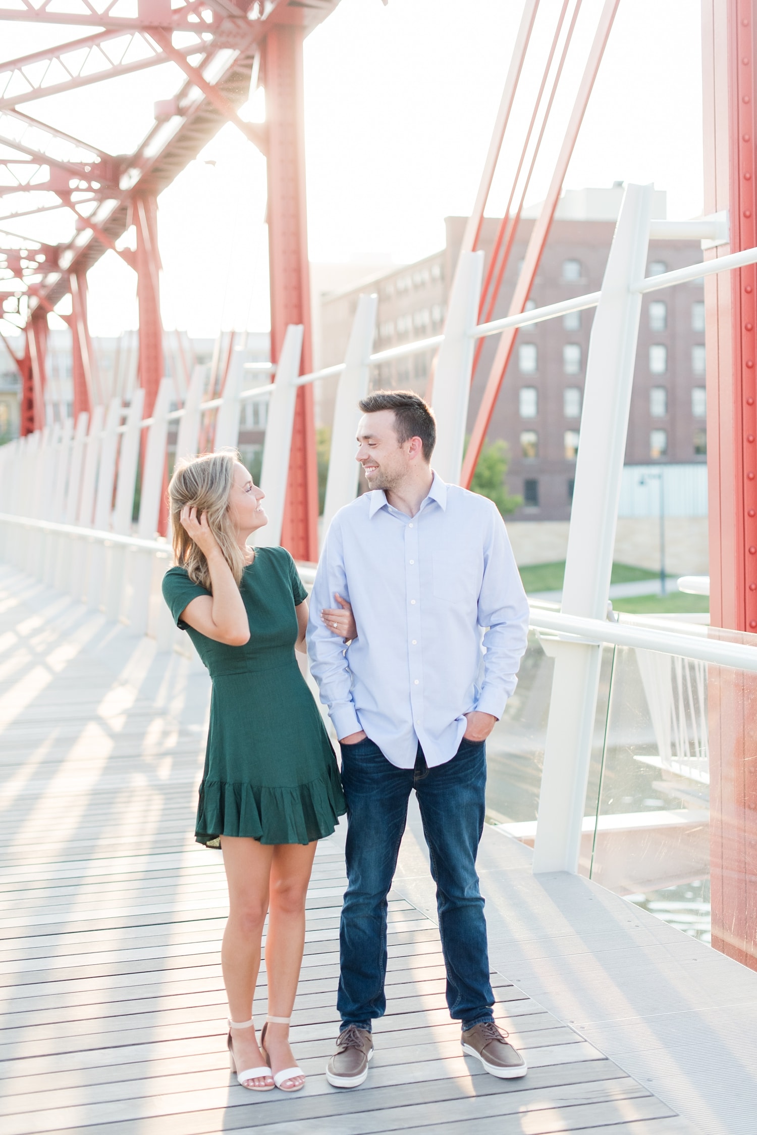 Gray's Lake Engagement Session