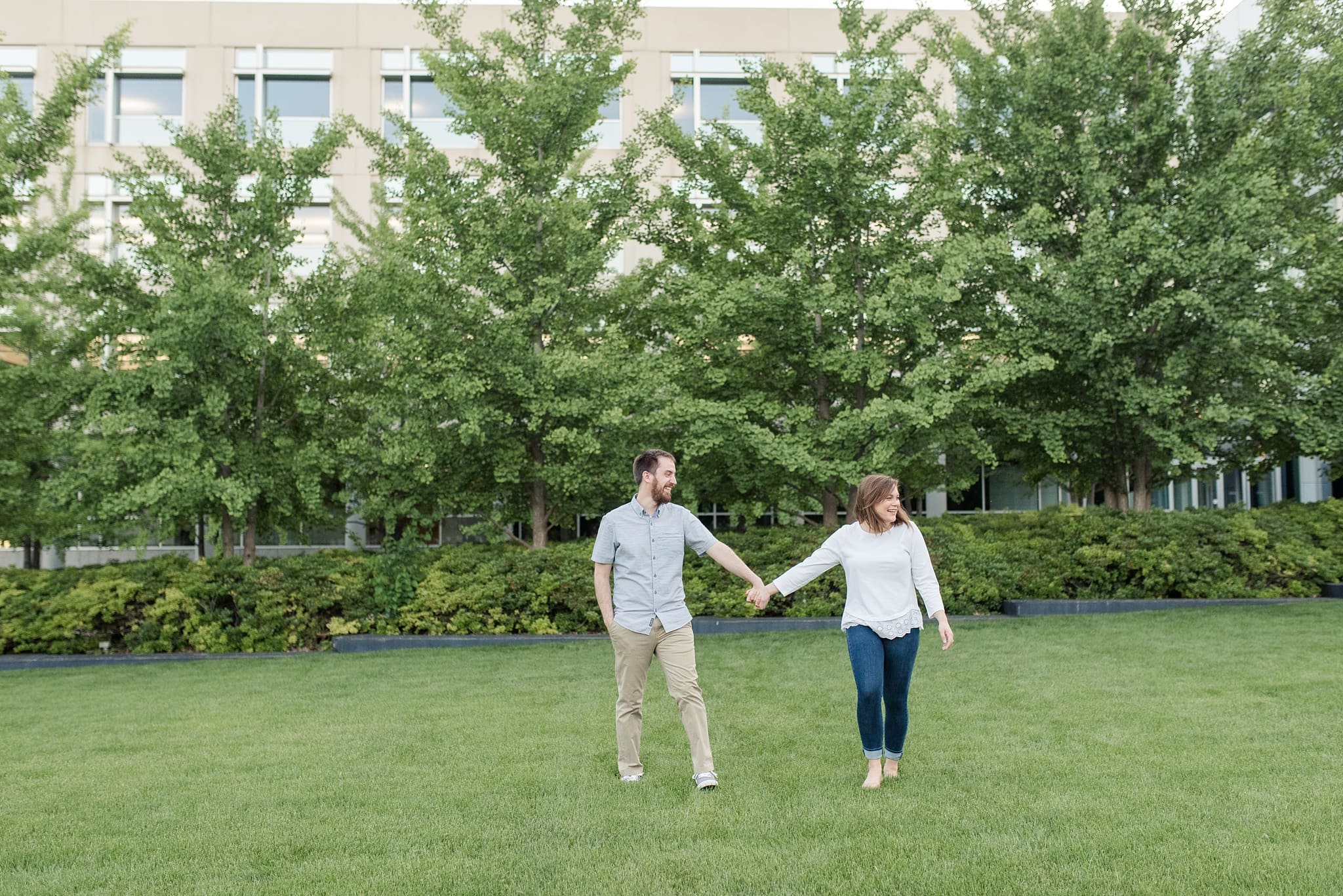 Des Moines Downtown Engagement Session