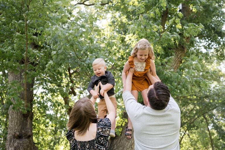 The Hommes Family | Iowa Family Photographer