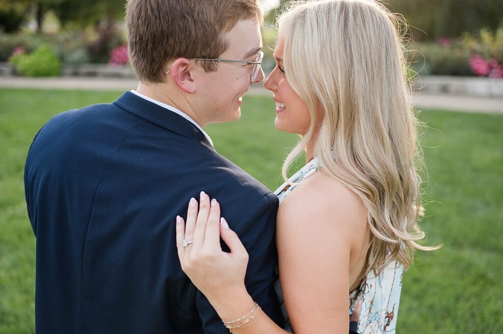 Late Summer Des Moines Engagement Session - Katie Lindgren Photography